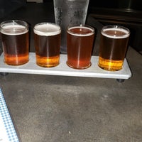 Photo taken at Yard House by Veronica G. on 10/2/2019