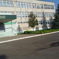 Photo taken at Леснополянская Общеобразователная Средная Школа by Аброрчик Х. on 5/29/2013
