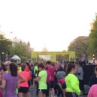 Photo taken at Nike Women&amp;#39;s 1/2 Marathon DC 2014 by Alicia on 4/27/2014