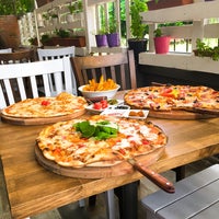 7/2/2017 tarihinde Pizza A Casaziyaretçi tarafından Pizza A Casa'de çekilen fotoğraf
