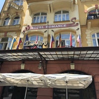 รูปภาพถ่ายที่ Hotel Romance Puškin โดย Onur O. เมื่อ 6/5/2019