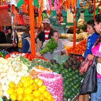 Photo taken at Tianguis Del Sabado by Christopher d. on 11/3/2018