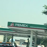Photo taken at Gasolinera by Christopher d. on 10/19/2017