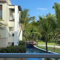 Foto diambil di Royalton Punta Cana Resort &amp;amp; Casino oleh Candy V. pada 5/22/2022