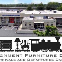 รูปภาพถ่ายที่ Consignment Furniture Depot โดย Victoria S. เมื่อ 6/26/2017