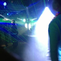 รูปภาพถ่ายที่ Ночной клуб &amp;quot;С2&amp;quot; (си-ту) โดย Алёнушка เมื่อ 12/29/2012