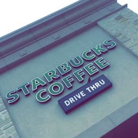 Photo taken at Starbucks by Teddy W. on 8/15/2017