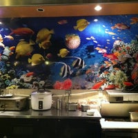 Foto tirada no(a) Ocean Room Sushi Lounge por Lindsay B. em 2/5/2013