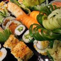 รูปภาพถ่ายที่ Edo Sushi โดย Edo Sushi เมื่อ 10/27/2013