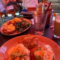 Photo taken at Snooze, an AM Eatery by Monica K. on 6/19/2022