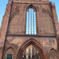 Photo taken at Ruine der Franziskaner-Klosterkirche by Fab A. on 11/1/2022