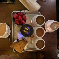 Photo taken at Max Brenner by T on 4/25/2021