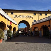 Photo taken at Franciacorta Outlet Village by Federica on 1/18/2016