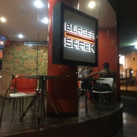 Photo taken at Burger Shack by João S. on 4/5/2016