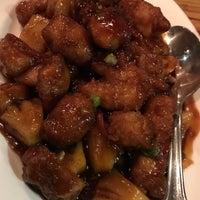 4/7/2017 tarihinde Lindy F.ziyaretçi tarafından Grand China Restaurant'de çekilen fotoğraf