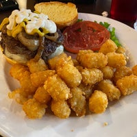 Photo taken at Lucky&#39;s Burger and Brew by Lindy F. on 2/7/2020