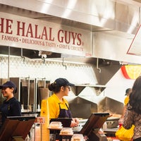 Foto scattata a The Halal Guys da The Halal Guys il 7/10/2017