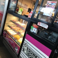 Photo taken at Dunkin&#39; Donuts by Mitamura A. on 8/1/2018
