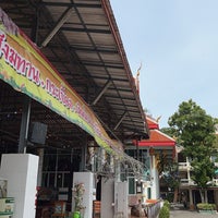 Photo taken at Wat Nawong by Mitamura A. on 8/12/2022