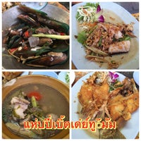 Photo taken at Wang Pla Seafood by Komkrit N. on 3/13/2016