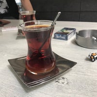 Foto tirada no(a) Asso Caffe por Ozgur Ö. em 7/12/2018