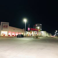 Gran Plaza Outlets - Shopping Mall
