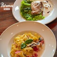 8/22/2017 tarihinde Parma Caféziyaretçi tarafından Parma Café'de çekilen fotoğraf