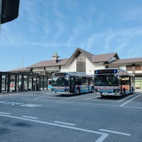 Photo taken at 鎌倉駅バス停 by ogapyofoursqtw on 4/19/2024