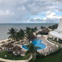 Photo taken at Melia Cozumel All Inclusive Golf &amp;amp; Beach Resort by Delfi S. on 11/9/2019