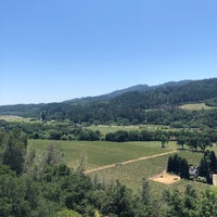 Photo taken at Sterling Vineyards by Delfi S. on 5/12/2019