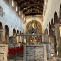 Photo taken at Basilica di Santa Maria in Cosmedin by ふくちゃん on 11/24/2023