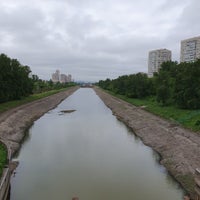 Photo taken at Пешеходный мост через канал им. Москвы by Виктор Н. on 5/24/2019