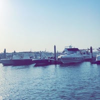 Foto tomada en Amwaj Al Bahar Boats and Yachts Chartering  por Ibrahim el 9/29/2022