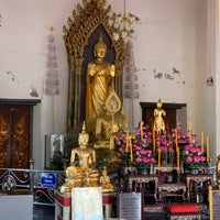 Photo taken at Wat Phra Samut Chedi by Jake P. on 12/7/2019