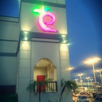 Foto tomada en Pinedo Shopping  por Manuel C. el 12/15/2012