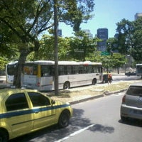 Photo taken at Linha 740D - Charitas / Ipanema by Lais Chibi R. on 12/18/2012