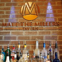 รูปภาพถ่ายที่ Matt The Miller&#39;s Tavern Grandview โดย Cliing M. เมื่อ 12/12/2012
