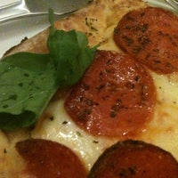 Photo taken at Vittorio Veneto Pizza Gourmet by Amanda A. on 4/28/2013