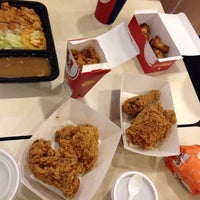Photo taken at KFC by Vivi A. on 12/18/2013