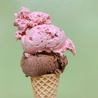 Das Foto wurde bei Bev&amp;#39;s Homemade Ice Cream von BD am 5/14/2019 aufgenommen