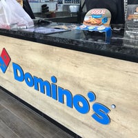 Photo taken at Domino&amp;#39;s Pizza by 🅰️`/7€|&amp;lt;Ï/\/ C. on 4/9/2018