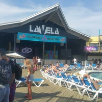 Foto diambil di Club La Vela oleh Steve V. pada 3/17/2018