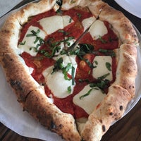 Photo taken at Pizaro&#39;s Pizza Napoletana II by Alex F. on 7/26/2017