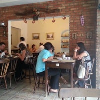 Photo taken at Restaurante Vovó Bentinha by Cah B. on 2/19/2013