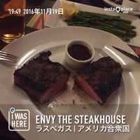 Photo taken at ENVY The Steakhouse by なんちゃん on 11/20/2016