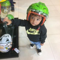 Review Istana Helmet