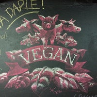 Photo taken at ¡A darle! Que es taco vegano by Norma V. on 11/14/2015