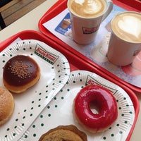 Photo taken at Krispy Kreme by Simge I. on 5/17/2015