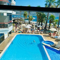 Photo taken at Poseidon Hotel Marmaris by 💕👸Tuana Jasmin👸💕 on 9/27/2022