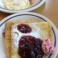 Photo taken at IHOP by Mer R. on 9/5/2013